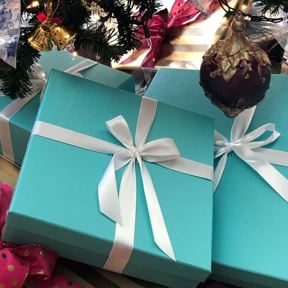 Meet your Posher, Chas - Picture 1 of 1